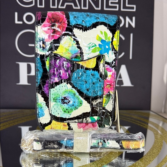 Dellow World Multicolor Floral Croc-Embossed Crossbody Bag - Picture 6 of 7